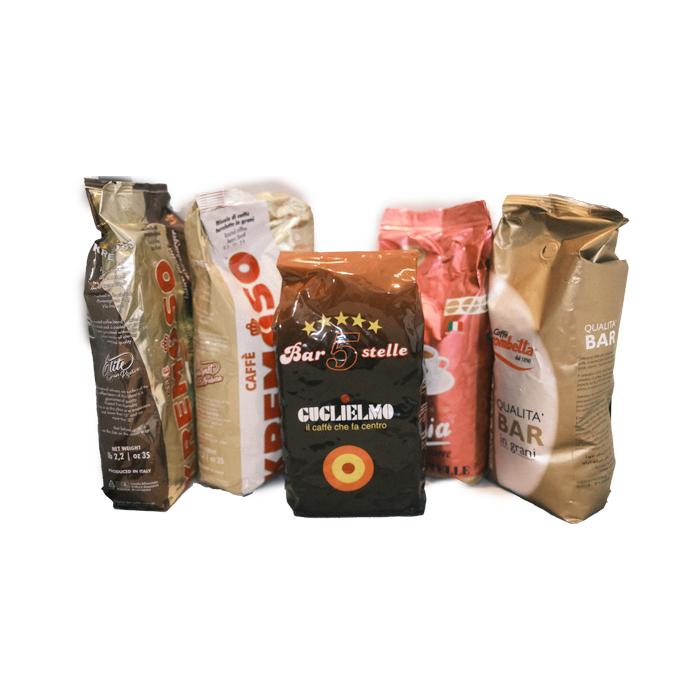 Ein Testpaket für 5 verschiedene Bohnenkaffees mit hohem Arabica Anteil in der 1kg Packung. Von links nach rechts: Kremoso Elite, Kremoso Gourmet, Guglielmo Bar 5 Stelle, Ionia Cinque Stelle, Trombetta Gold.
