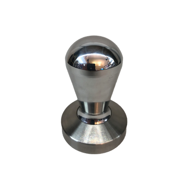 Ein Tamper zum Pressen von gemahlenem Kaffee in den Siebträger vom  Hersteller De Vecchi Giuseppe. Der Griff aus poliertem Aluminium ist ergonomisch abgerundet, die Base ist aus Edelstahl ausgeführt.