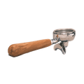 Ein Siebträger für eine Faema E-61 Brühgruppe aus verchromtem Messing mit Olivenholz Griff mit Doppelauslauf für 2 Tassen.